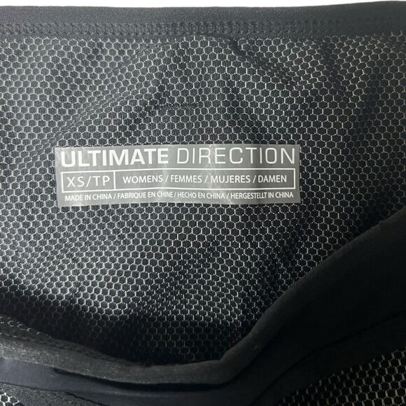 Ultimate Direction hydrolight 3/4 Black Hydration Running/ Cycling Pant Size XS - Picture 6 of 10